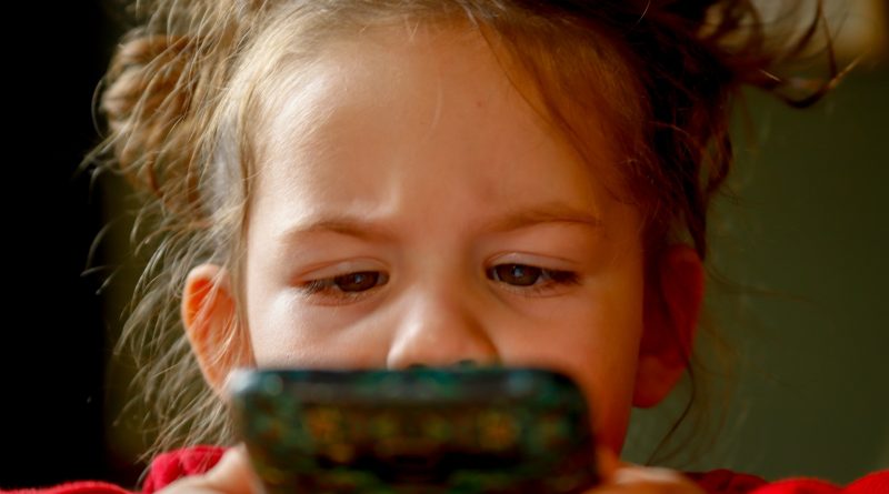 smartphone ai bambini