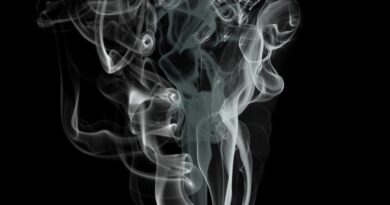 sigarette elettroniche non riducono la dipendenza da tabacco